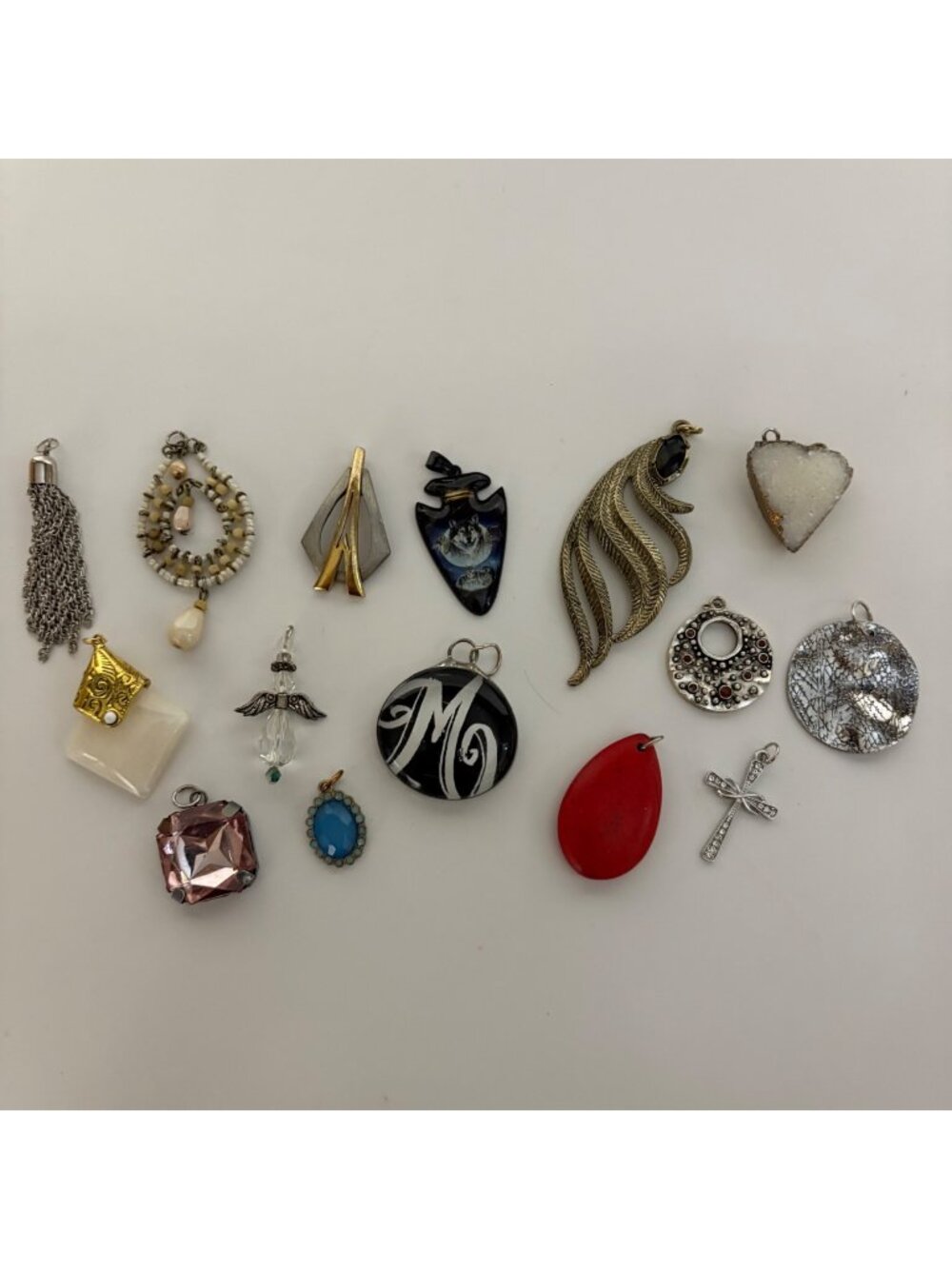 Lot of 15 Necklace Pendants Jewelry Bundle JL4